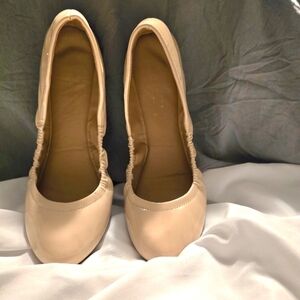 Chic Beige Ballet Flats
